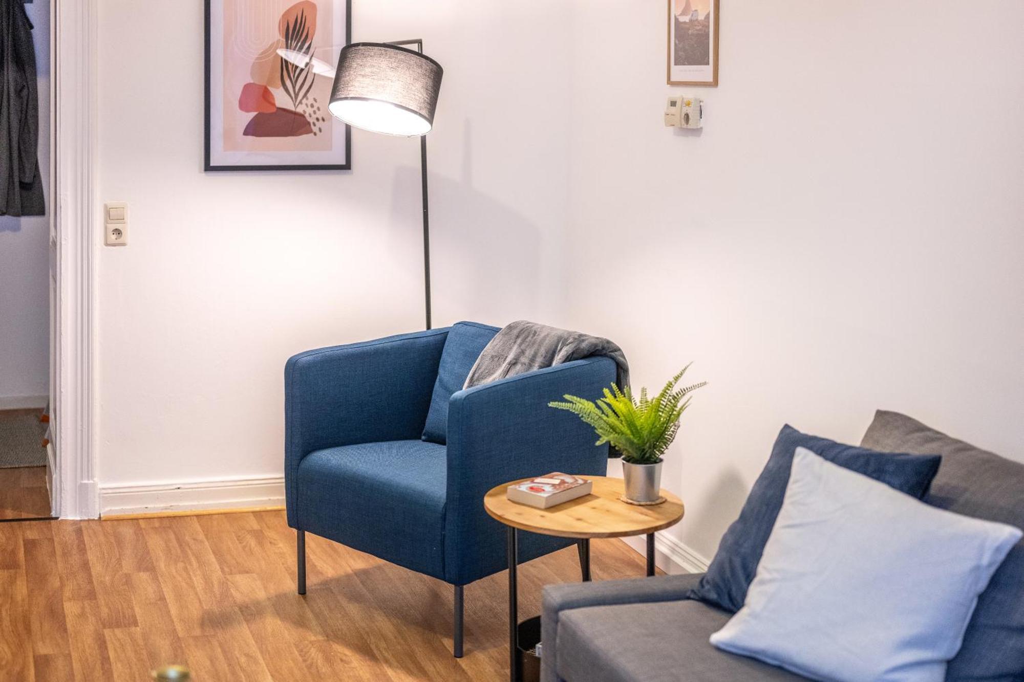 Suedstadt-Oase 1 Komfort Mit 2 Sz Und Balkon Koblenz  Luaran gambar
